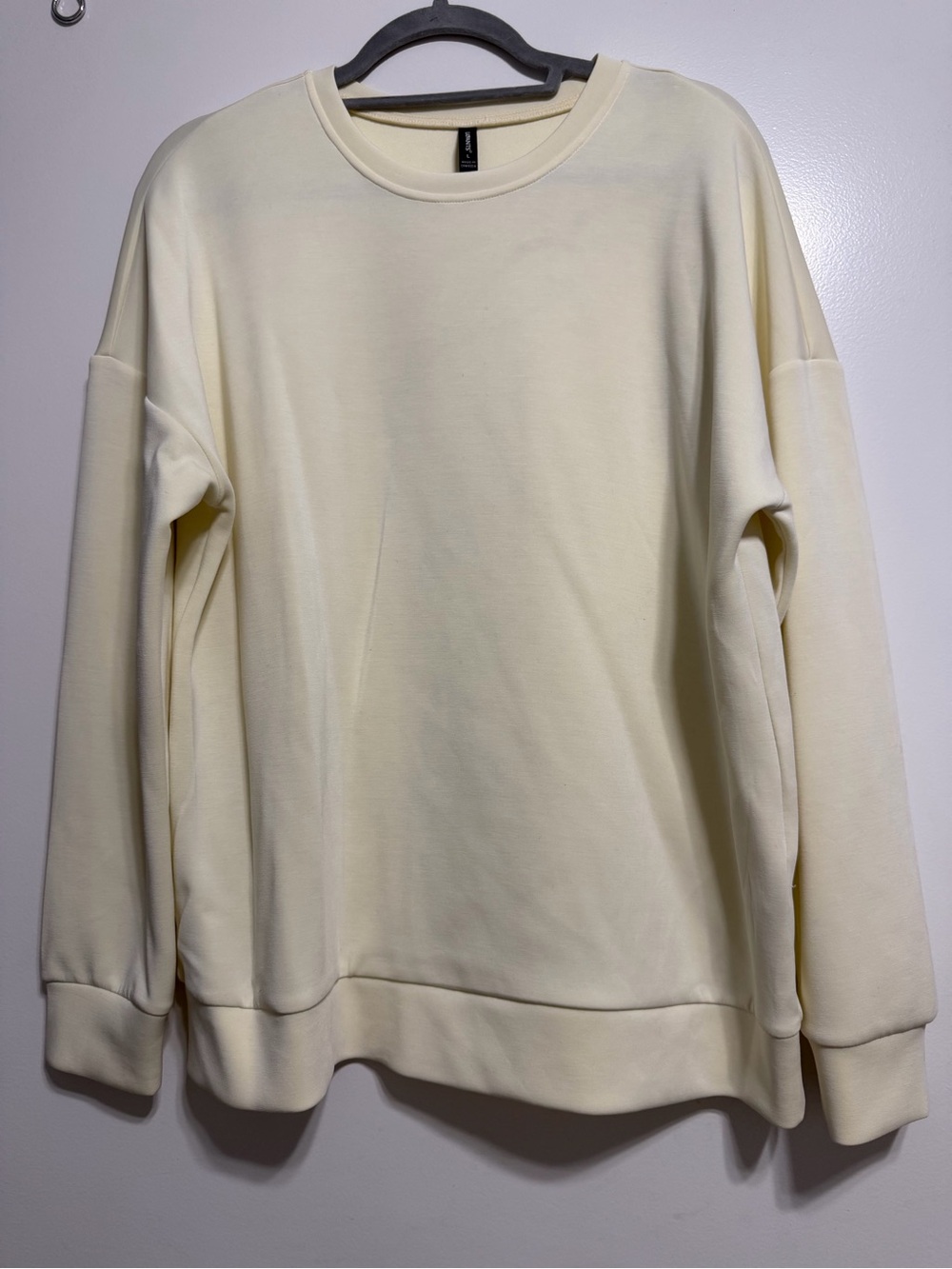 Women’s Crewneck yellow top
